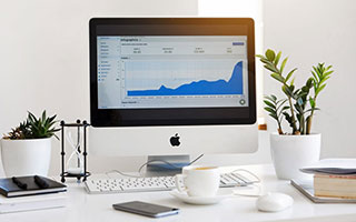 马刺后场双枪组合初见锋芒，马刺双雄