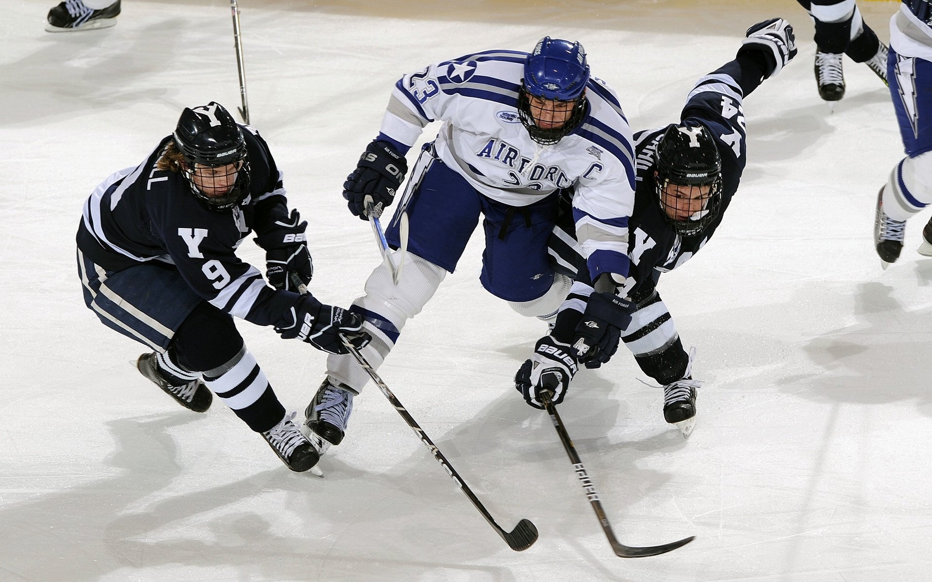 欧洲杯明星大秀：盘带、远射、奇迹一一上演，欧洲杯参赛明星